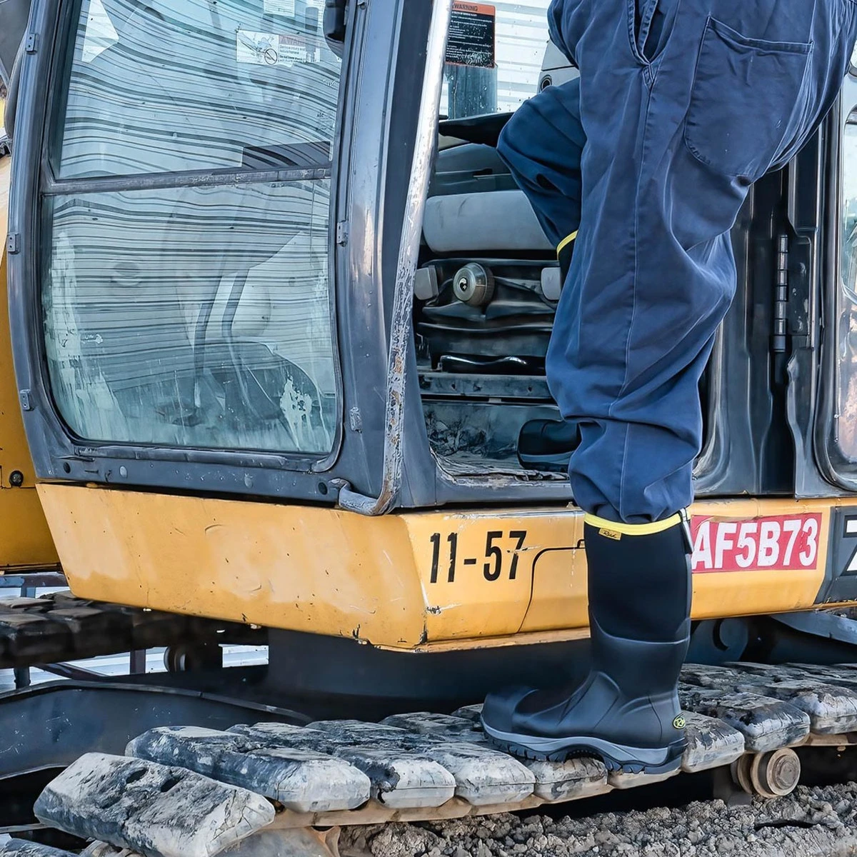 Reed Men's Glacier 16" Neoprene Composite Toe Boots - 3830 12 Reed Men's Glacier 16" Neoprene Composite Toe Boots - 3830 - Image 10