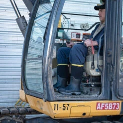 Reed Men's Glacier 16" Neoprene Composite Toe Boots - 3830 23 Reed Men's Glacier 16" Neoprene Composite Toe Boots - 3830 -Matisse Footwear shop vtwgpksid1f2aghjs9p0 18752.1704110734